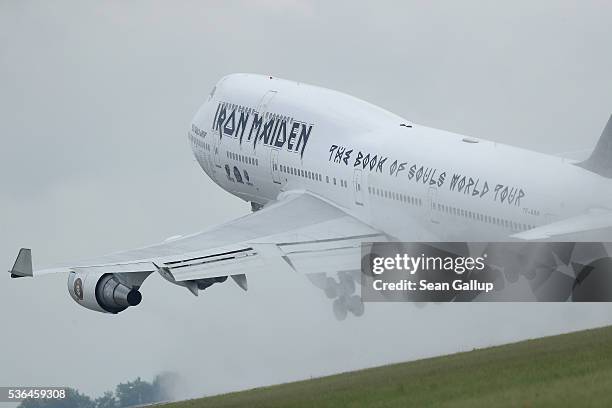 Ed Force One, the Boeing 747 passenger plane of British heavy metal rockers Iron Maiden, takes off while piloted by band singer Bruce Dickinson from...