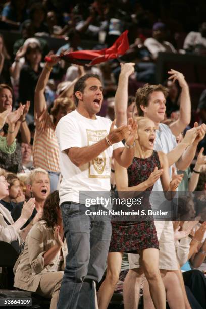 Actors Bobby Cannavale and Annabella Sciorra cheer during the game between the New York Liberty and the Indiana Fever in Game One of the Eastern...