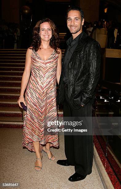 Actor Raoul Bova and wife Chiara Giordano arrive at the 2005 World Music Awards at the Kodak Theatre on August 31, 2005 in Hollywood, California.