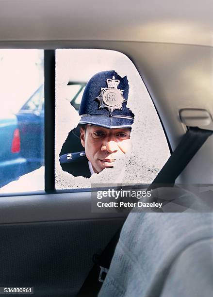 police and car break in - london police car stock pictures, royalty-free photos & images