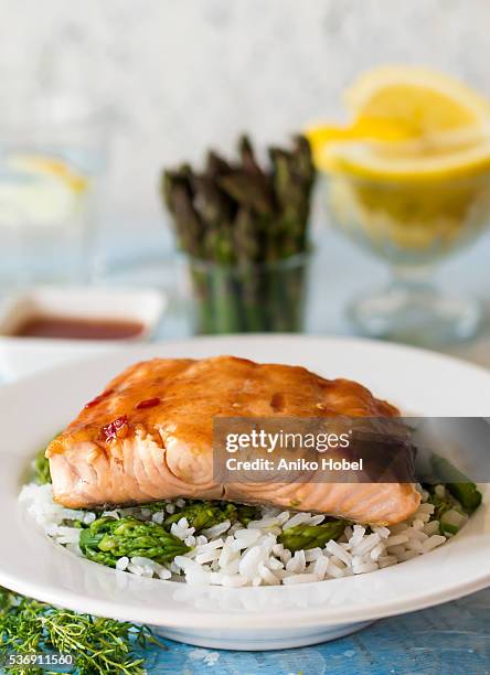 roasted salmon - lachs stock-fotos und bilder