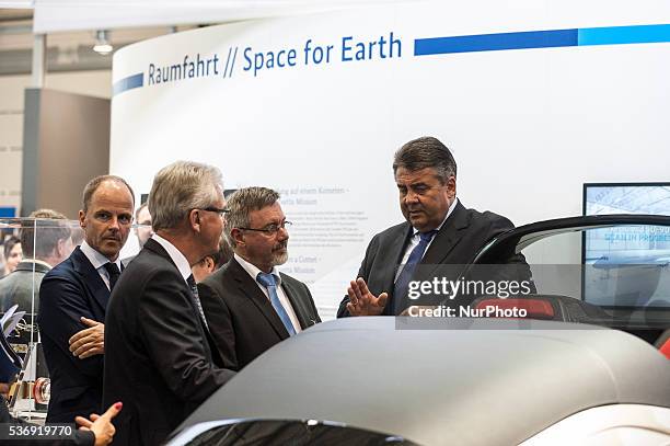 German Economics Minister Sigmar Gabriel, visting the stand of DLR at opening tour of the ILA Berlin Air Show in Berlin, Germany, 01 June 2016. The...