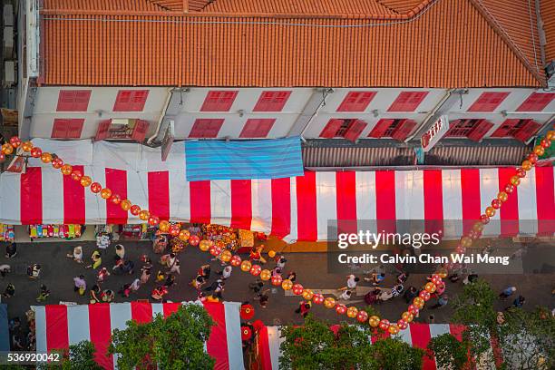 singapore's chinatown shopping alley (top view) - singapore alley stock pictures, royalty-free photos & images