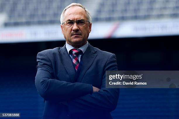 Head coach Ulrich Stielike of Korea looks on during an international friendly match between Spain and Korea at the Red Bull Arena stadium on June 1,...
