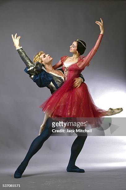 Bolshoi Ballet dancers Nina Anaiashvili and Andris Liepa photographed in 1987.