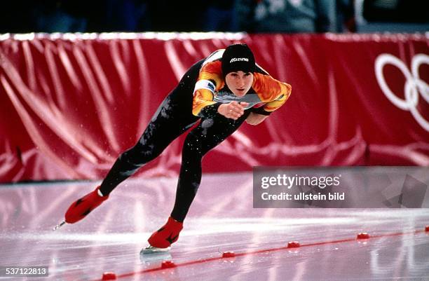 Verheiratete Warnicke, * , Eisschnelläuferin D; Olympische, Winterspiele Lillehammer; in Aktion, - Februar 1994