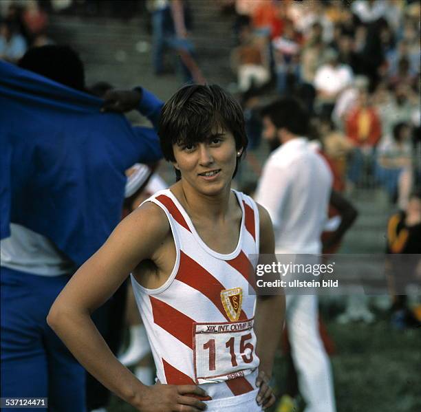 Sportlerin, Leichtathletik, Sprint, DDR, im Sportdress, - 1981