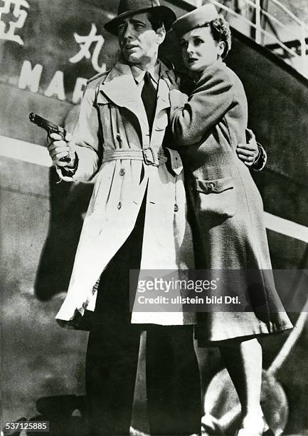 Mary Astor,Mary Astor,Humphrey Bogart,Humphrey Bogart , Schauspieler, USA, - mit Mary Astor im Film: 'Abenteuer in Panama', - 1941
