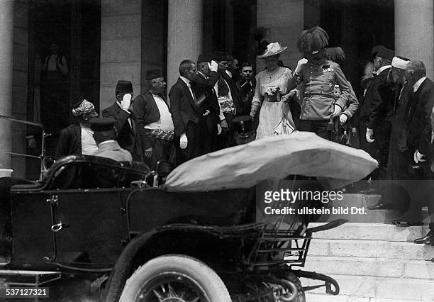 Franz Ferdinand, , Archduke of Austria-Este, Crown Prince of Austria-Hungary , Assassination of Sarajevo: Franz Ferdinand and his wife Sophie are...