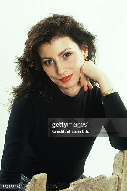 Schauspielerin TV, DDR / D / RUS, - Porträt - etwa 1995