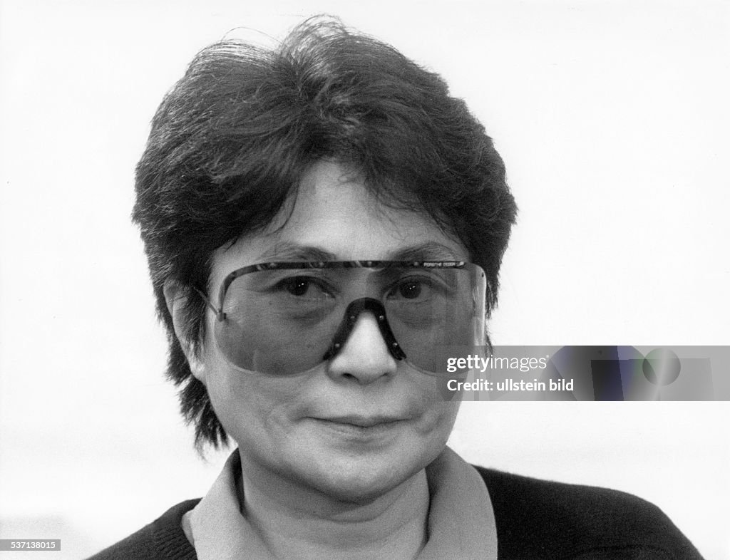 Yoko Ono, Porträt