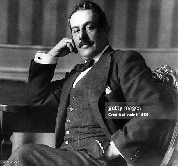Puccini, Giacomo , Komponist, Italien, - Halbportrait, - 1912