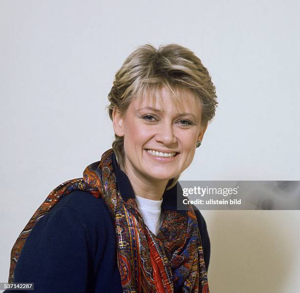 Saengerin Gitte Photos and Premium High Res Pictures - Getty Images