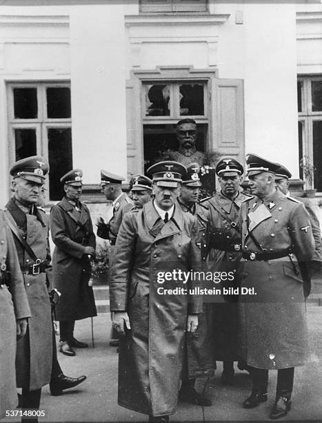 Johannes Blaskowitz,Johannes Blaskowitz,Walther von Brauchitsch,Walther von Brauchitsch,,Martin Bormann,,Heinrich Himmler,Adolf Hitler, Julius...