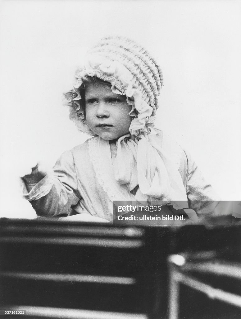 Elisabeth II. von GB/ als Kleinkind