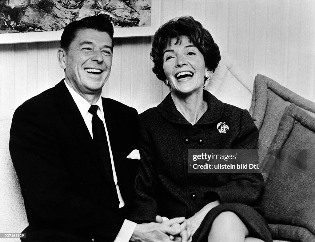 Ronald Reagan und Ehefrau Nancy