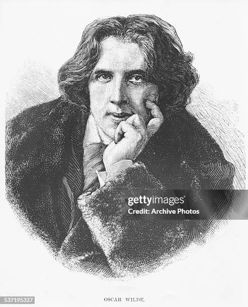 Engraved portrait of Irish poet and playwright Oscar Wilde, circa 1880.