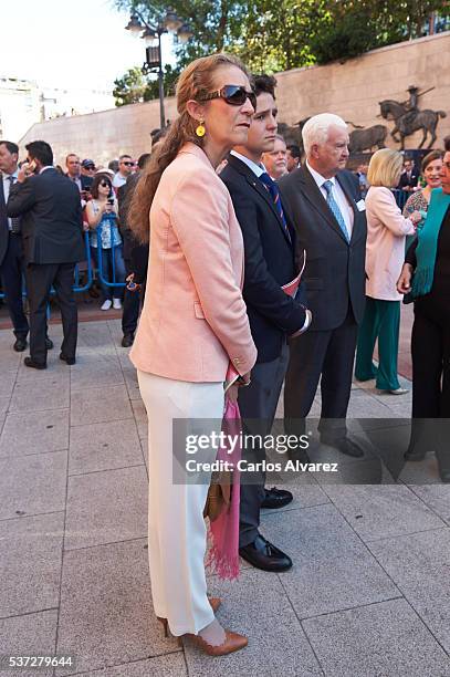 Felipe Juan Froilan de Marichalar y Borbon and Princess Elena de Borbon attend La Beneficiencia Bullfight at Las Ventas Bullring on June 1, 2016 in...