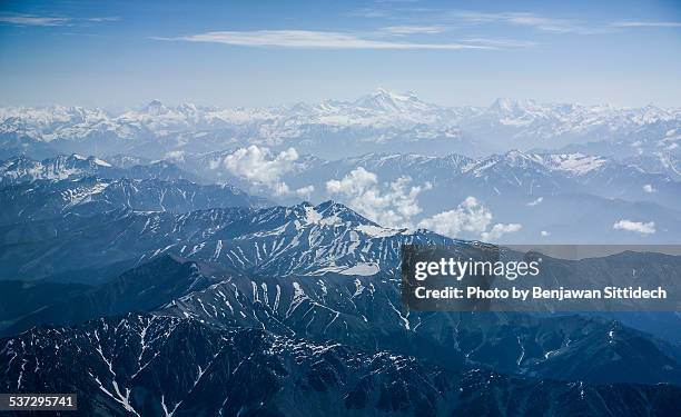 aerial view of himalaya range in summer - srinagar stock pictures, royalty-free photos & images