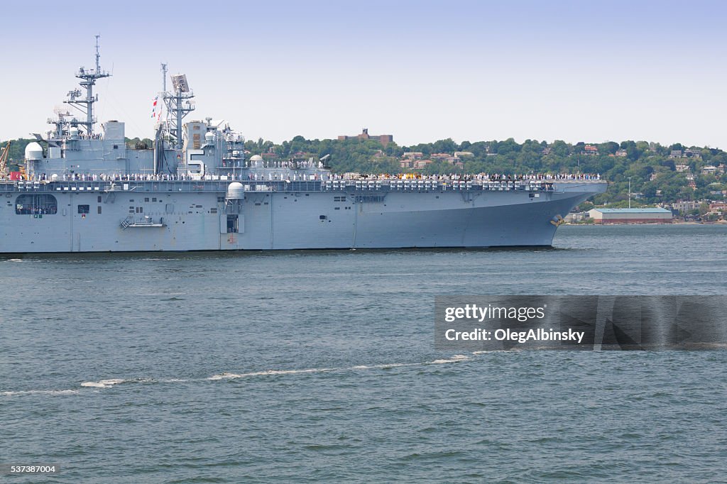 NYC Fleet Week 2016, amphibious ship USS Bataan (LHD 5).