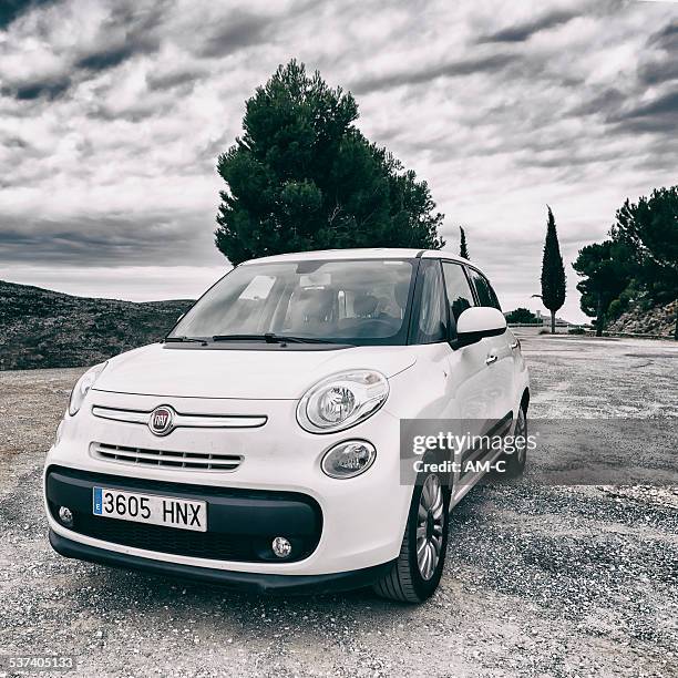 fiat 500 l - fiat 500 c stock pictures, royalty-free photos & images