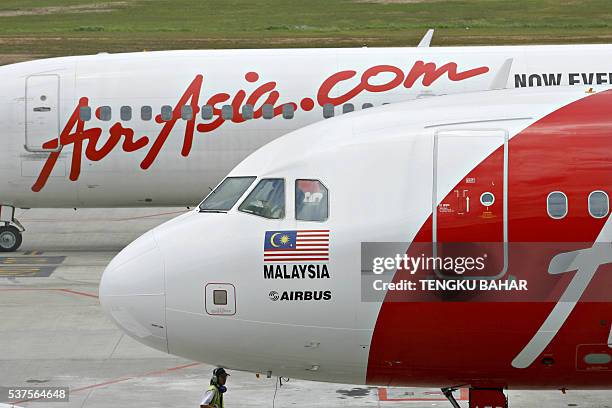 351 Airasia Airbus A320 Stock Photos, High-Res Pictures, and Images