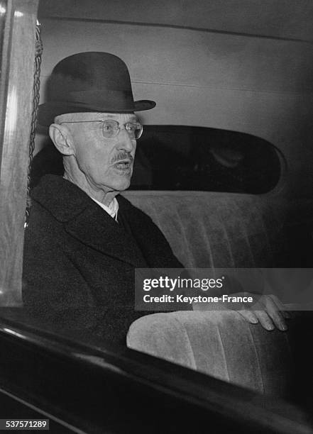 King Haakon VII on the way to the funeral of King George VI, on February 11, 1952 in London, United Kingdom.