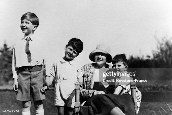Queen Marie Of Yugoslavia And Her Sons Queen Marie Of Yugoslavia And Her Sons