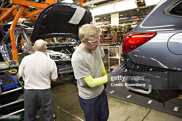 Subaru Assembly Line 38 Operations Inside A Subaru Production Facility Ahead Of Factory ...