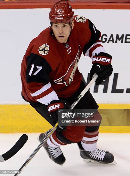 Steve Downie of the Arizona Coyotes plays in the game against the Minnesota Wild at Gila River Arena on October 15, 2015 in Glendale, Arizona.