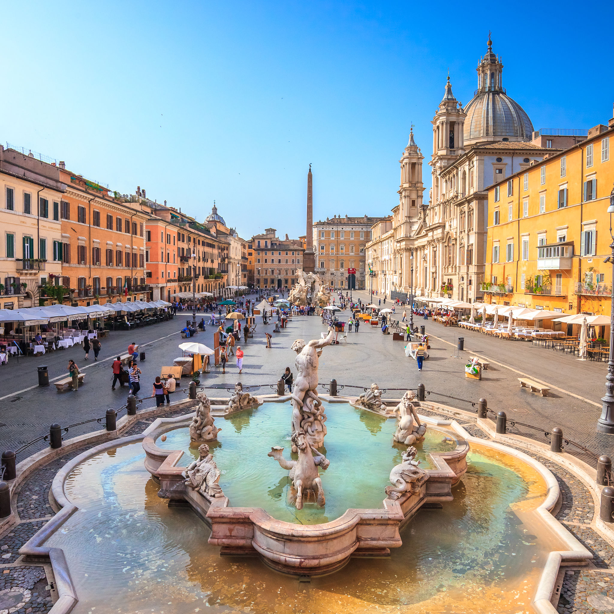 Rome piazza