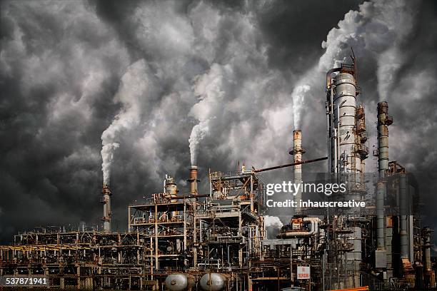 l'inquinamento industriale - contaminazione foto e immagini stock