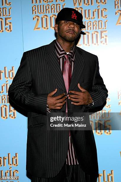 Locksmiths Rapper 2005 445 53462048 Stock Photos, High-Res Pictures, and Images - Getty Images