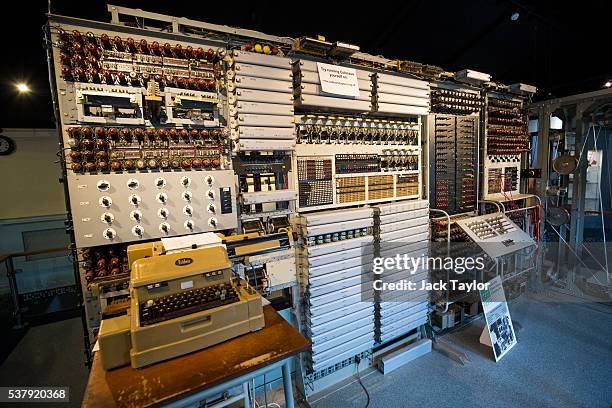 1943 Colossus Computer コロッサス・コンピューター ストックフォトと画像 - Getty Images