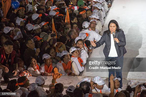 Presidential Candidate for Fuerza Popular Keiko Fujimori talks during her closing campaign rally at Villa el Salvador on June 02, 2016 in Lima, Peru.