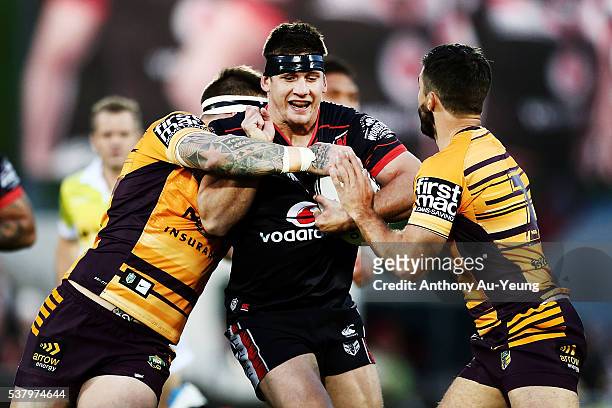 Jacob Lillyman of the Warriors on the charge during the round 13 NRL match between the New Zealand Warriors and the Brisbane Broncos at Mt Smart...