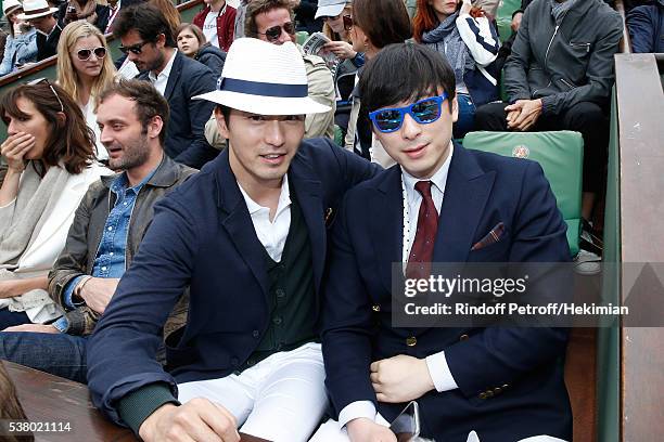 South Korean international football player, Kim Ji-Sung and South Korean actor Lee Jin-Wook attend Day Fourteen, Women single's Final of the 2016...