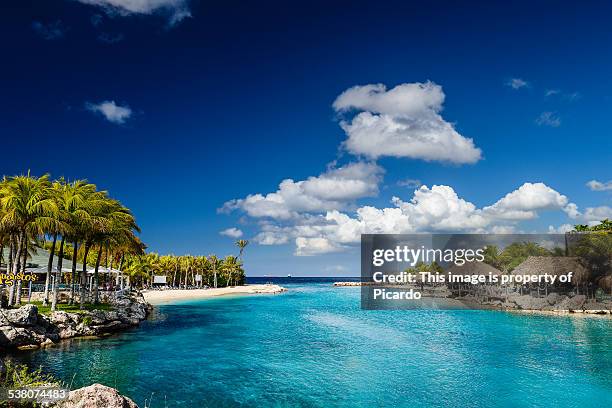 is this the entrance to the paradise? - curaçao stock pictures, royalty-free photos & images