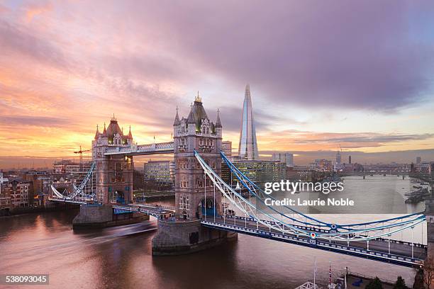 tower bridge and the shard at sunset, london - london view fotografías e imágenes de stock