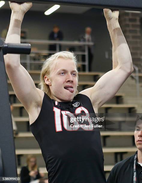 Alexander Nylander does Pull-ups during the NHL Combine at HarborCenter on June 4, 2016 in Buffalo, New York.