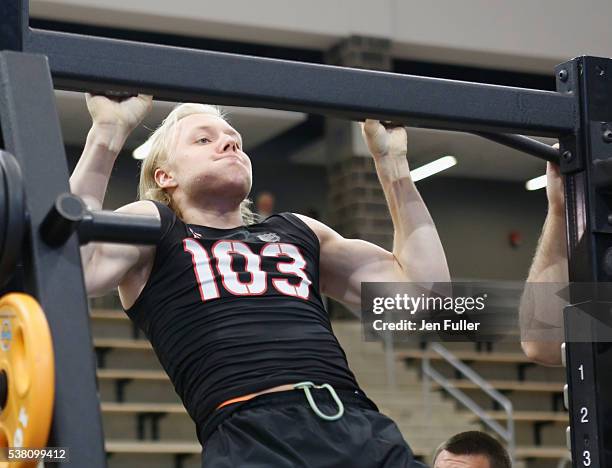 Alexander Nylander does Pull-ups during the NHL Combine at HarborCenter on June 4, 2016 in Buffalo, New York.