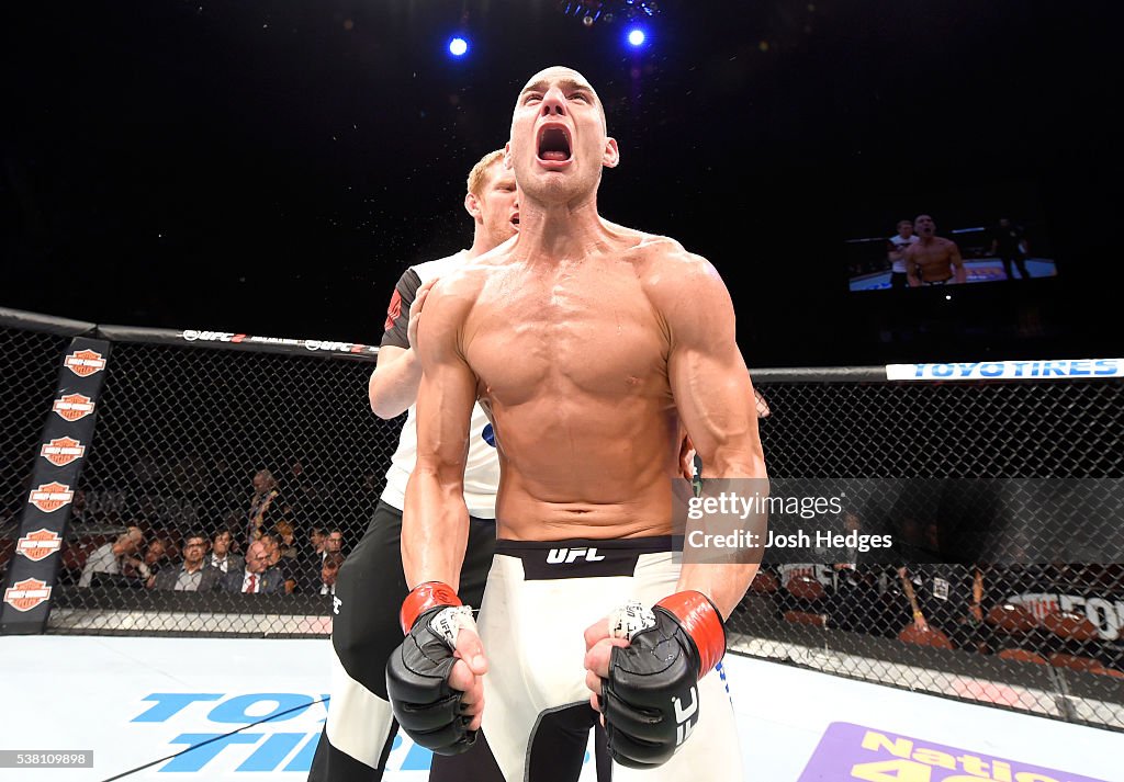 UFC 199: Strickland v Breese