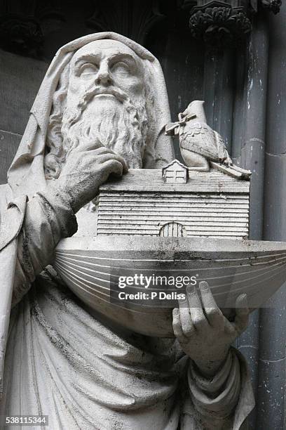 statue of noah at cologne cathedral - noahs ark stock pictures, royalty-free photos & images