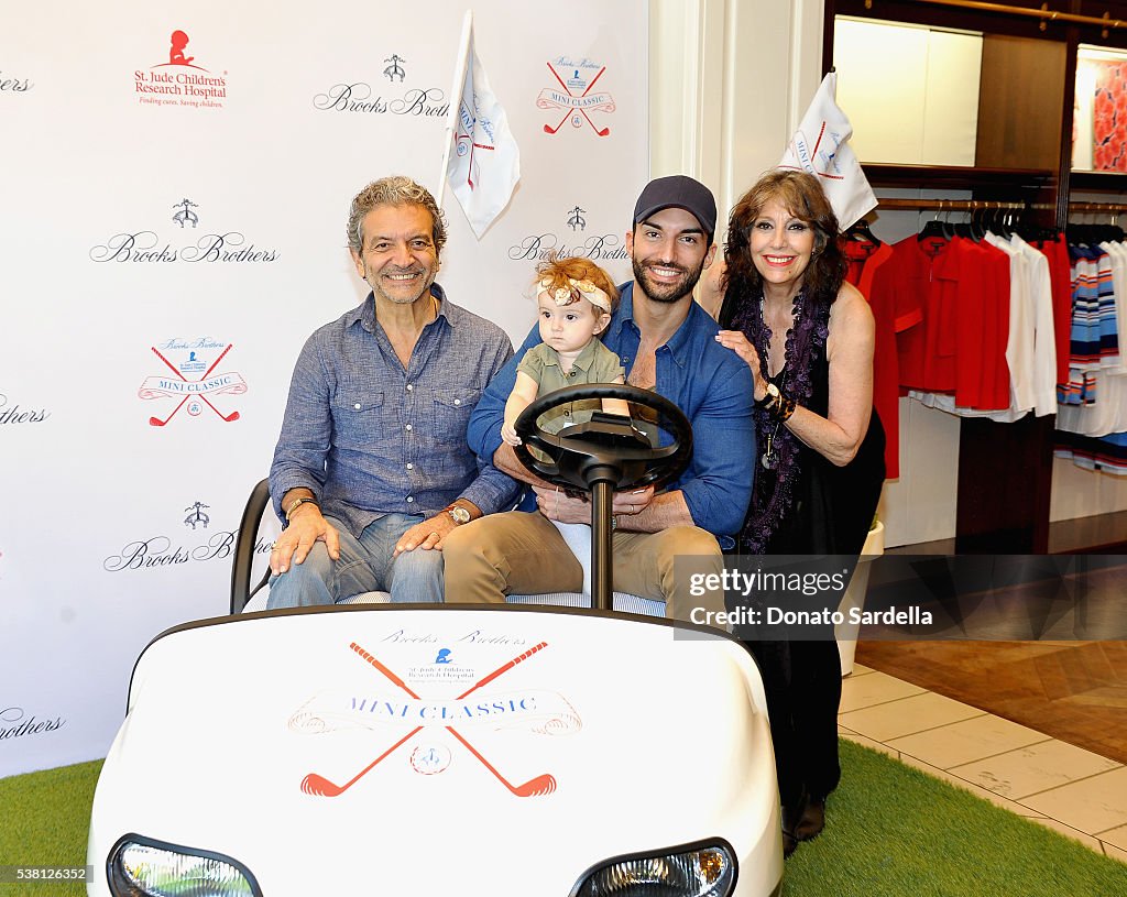 Sam Baldoni, Maiya Baldoni, Justin Baldoni and Sharon Baldoni attend
