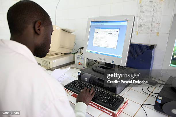 73 Mali Computer Stock Photos, High-Res Pictures, and Images - Getty Images