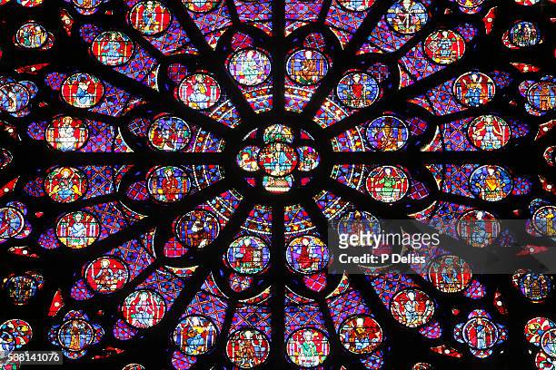 notre-dame de paris cathedral southern rose window - rose window stock pictures, royalty-free photos & images