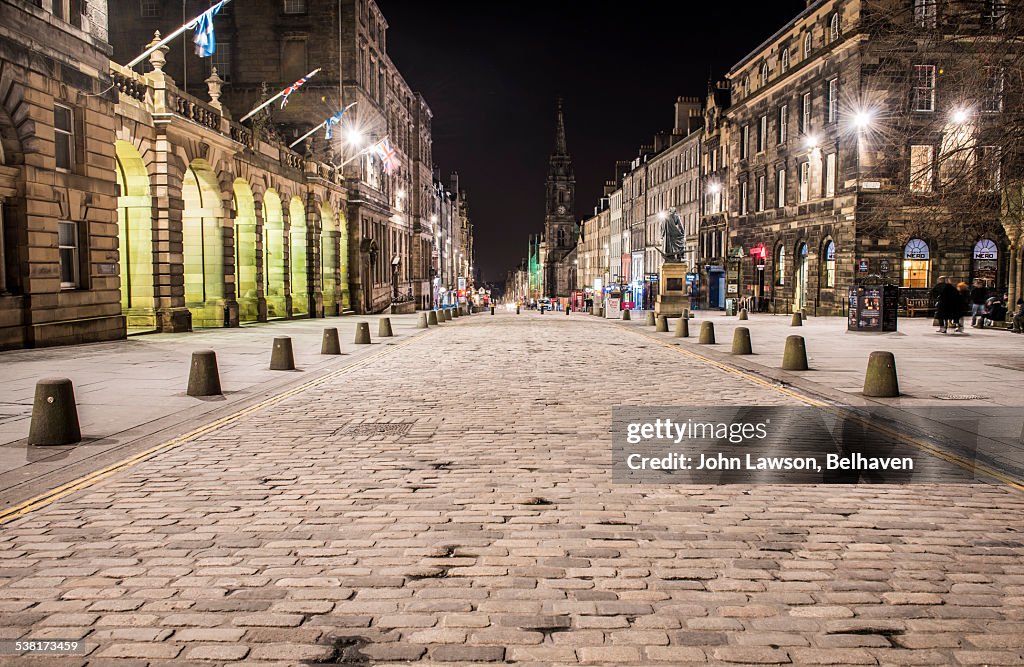 High Street (Royal Mile), Edinburgh, night