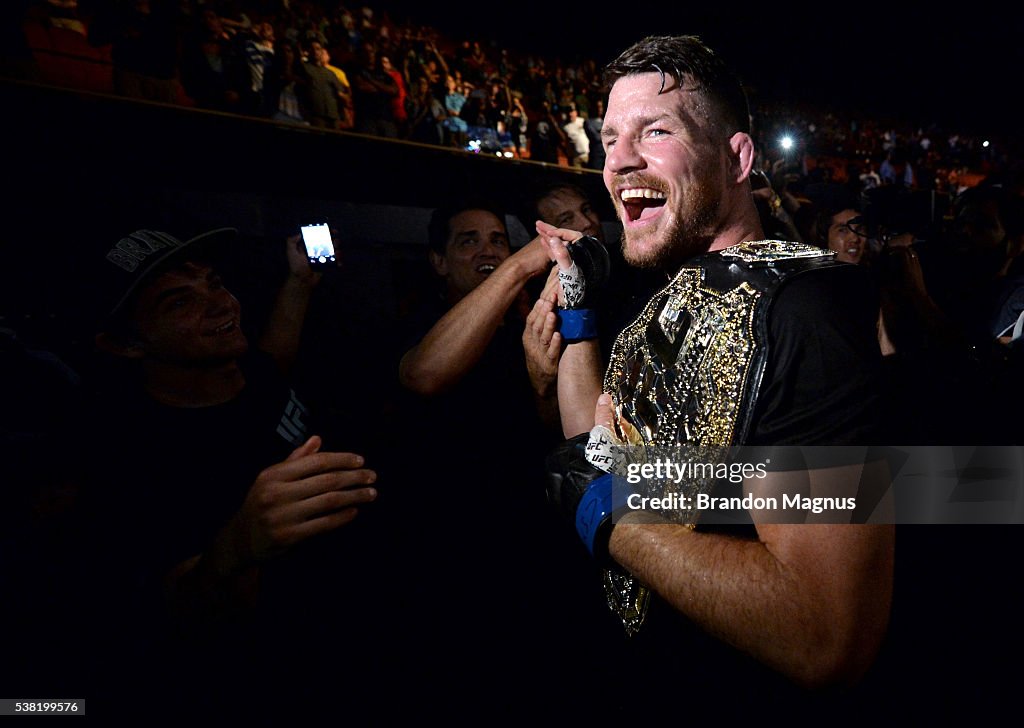 UFC 199: Rockhold v Bisping 2