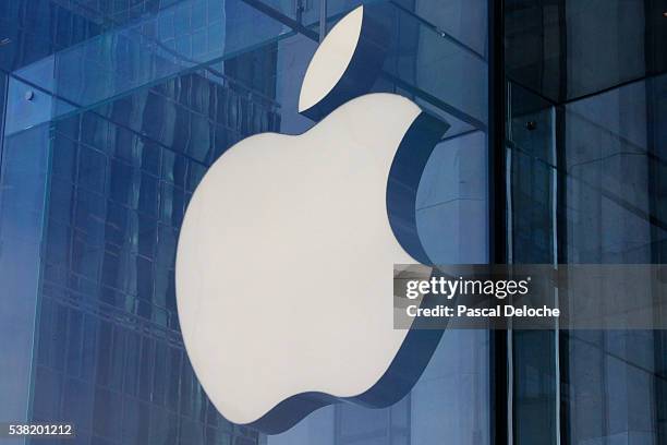 apple store. - markenname stock-fotos und bilder