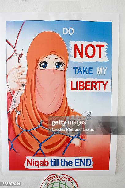 poster at el manar university defending the wearing of niqab (islamic clothing for women) - niqab stock pictures, royalty-free photos & images